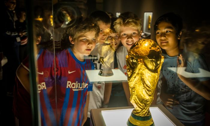 WM-Pokal in der Schatzkammer © Deutsches Fußballmuseum